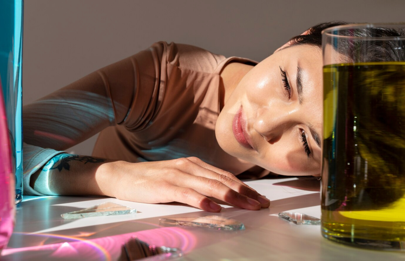 How Long Does Resin Take to Cure Without UV Light? Curing Times Explained