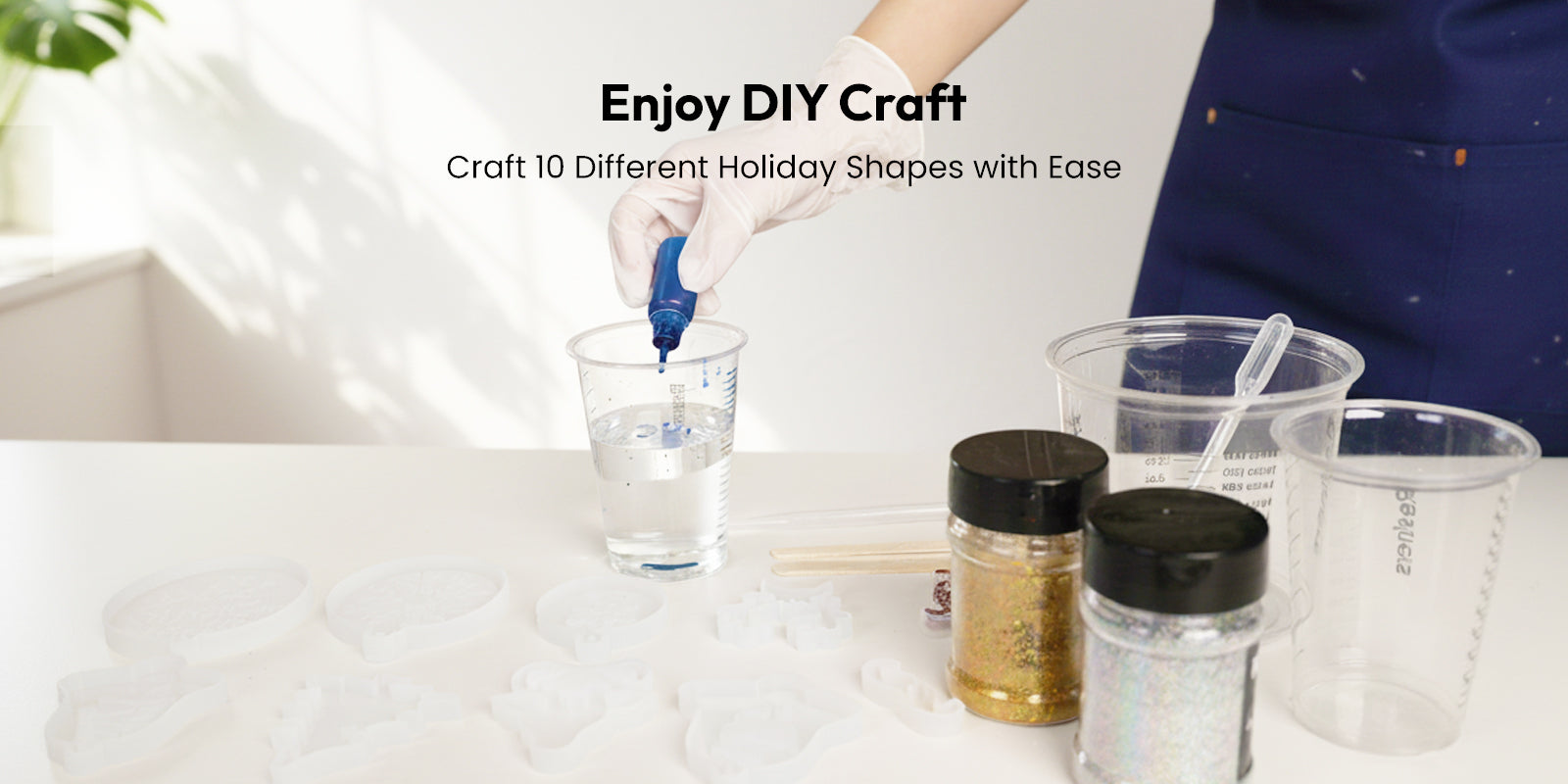 Resiners® Christmas Ornament Resin Molds with Gold Ribbon