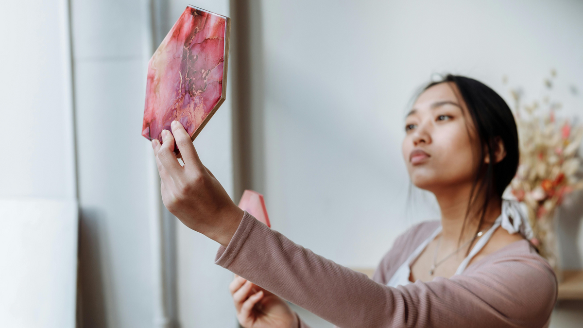 Geode Resin Art: Step-by-Step Tutorial for Beginners